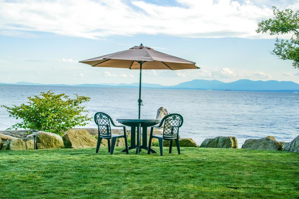 Bonniebrook Lodge Gibsons Ngoại thất bức ảnh