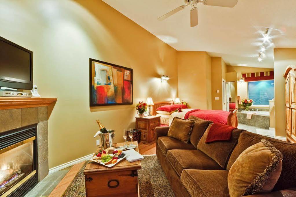 Bonniebrook Lodge Gibsons Ngoại thất bức ảnh